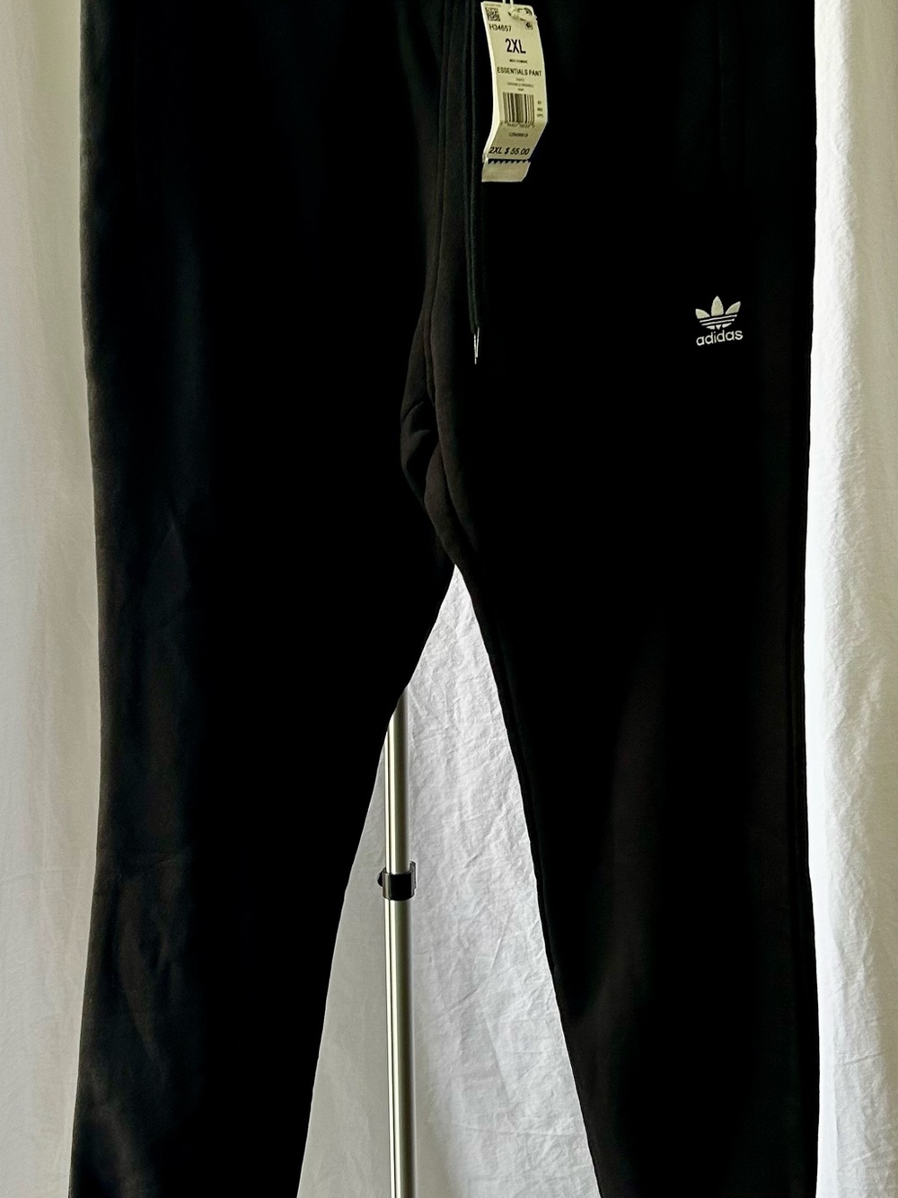 Adidas | Men’s Original Essentials Sweatpants